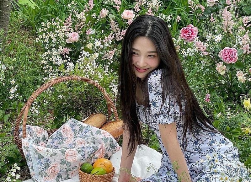 愤世嫉俗是什么意思啊？