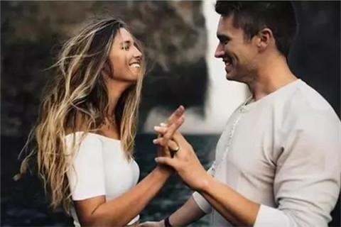 女朋友想分手的前兆有哪些三