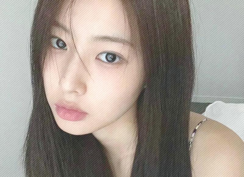 吴亦凡素颜，马薇薇素颜憔悴出镜为支持吴亦凡道歉