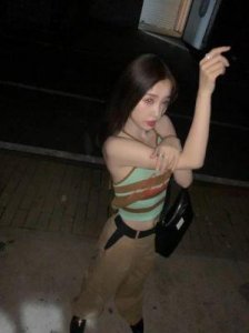 ​虞书欣凌晨发文引发热议，粉丝担忧背后真相解析