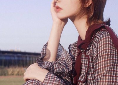 ​出柜成功，母亲把gay送上我的床。。。