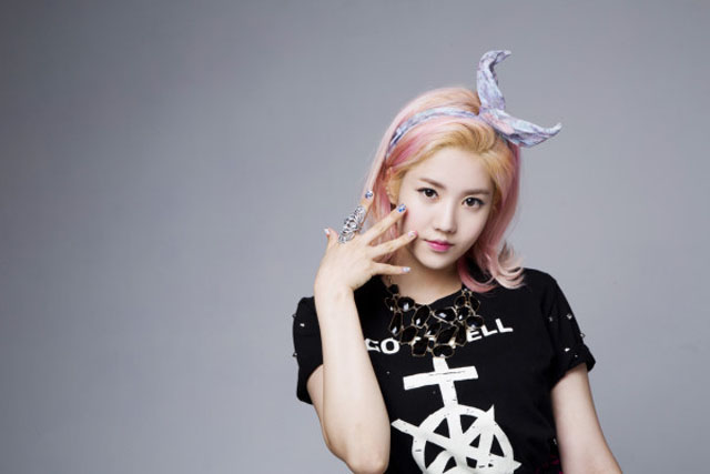 盘点南韩小个子女爱豆（南韩身高矮的女爱豆）