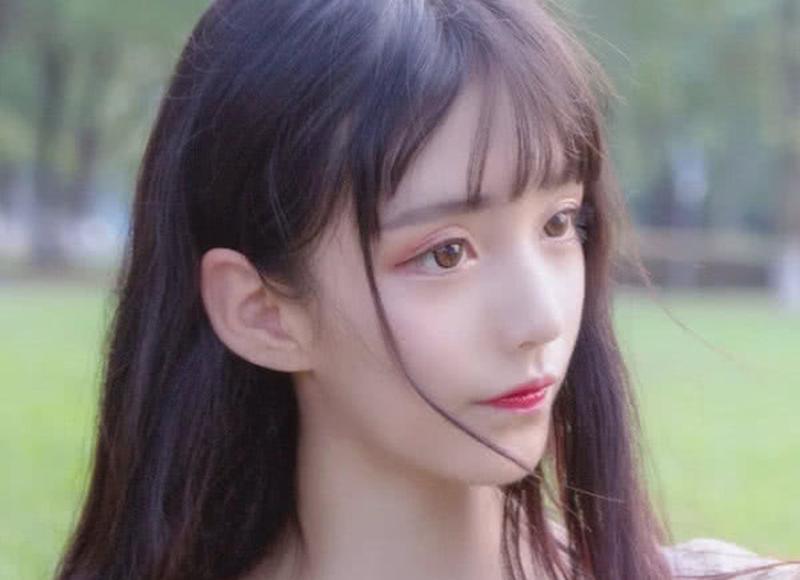 别人给你介绍对象要不要拒绝(介绍对象第二次见面要求牵手)