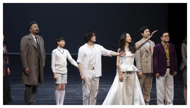 韩雪带病演出仍受质疑，只因演出前诚实告知会全程“假唱”