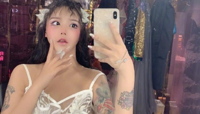 变形计整容少女韩安冉晒孕照,发胖后塑胶感十足,网友看后淡定了