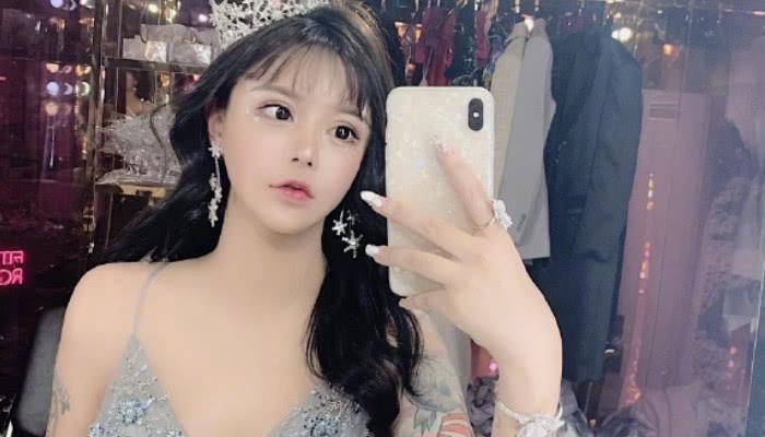 变形计整容少女韩安冉晒孕照,发胖后塑胶感十足,网友看后淡定了