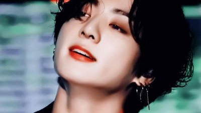 ​母亲过寿，我用妻子手机给她转账3千，收到回复我从此没有这个妈