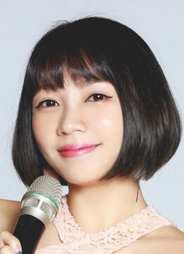 曾智希个人资料写真作品