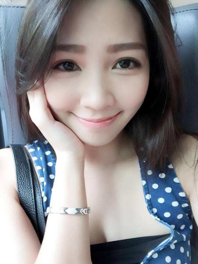 曾智希个人资料写真作品