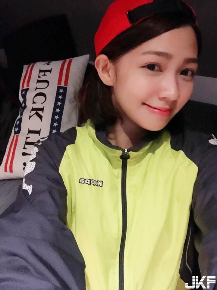 曾智希个人资料写真作品