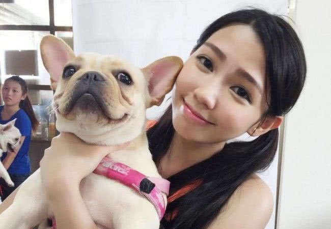 曾智希个人资料写真作品