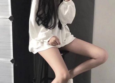 ​格子衬衣抖音案牍女孩（格子衬衣文艺范）