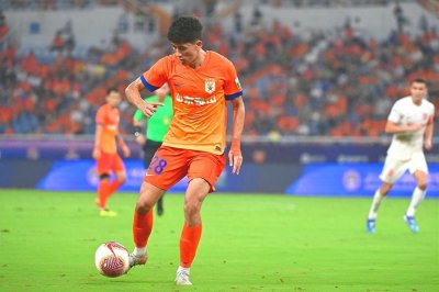 ​国足最新名单平均年龄未满25岁 80后仅1人00后11人