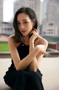 ​张钧甯美照合集，喜欢一个文静自律有颜值有内涵有演技的女孩儿
