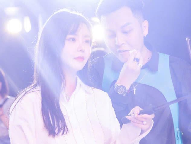 韩安冉被小猪求婚,现场小猪惨遭“指责”,网友:确实有点过分了