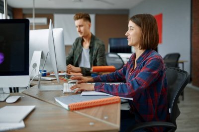 ​女生学计算机哪个专业最吃香？