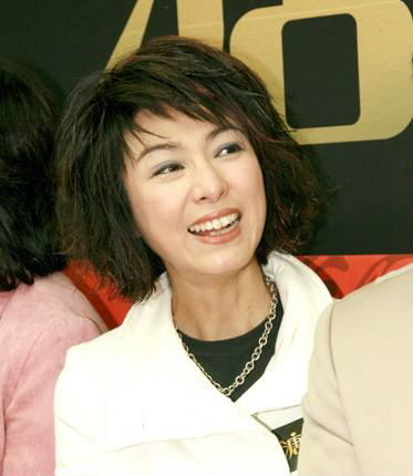 米雪的老公是谁?米雪和尹志强结婚了吗? 米雪与老公的结婚照